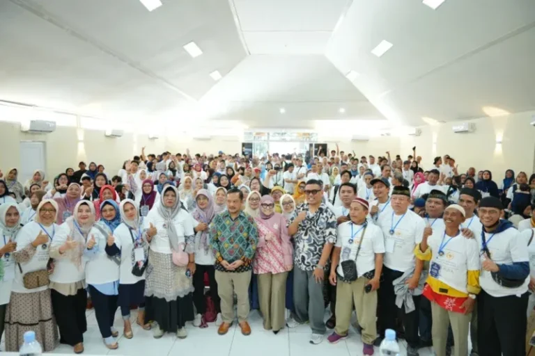 Uya Kuya Tegaskan Program MBG Adalah Investasi Berharga bagi Generasi Muda