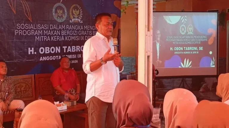 Obon Tabroni Tekankan Pentingnya Gizi dalam Sosialisasi MBG di Bekasi