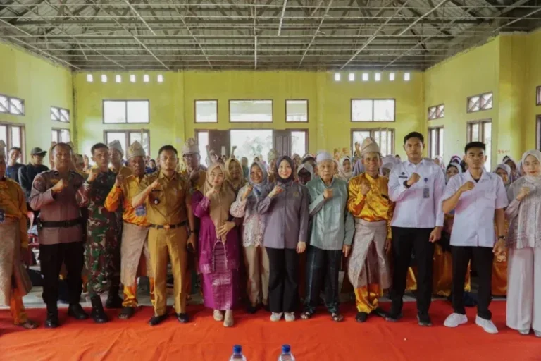 BGN Gelar Sosialisasi Program MBG di Desa Manggala Sakti Rokan Hilir